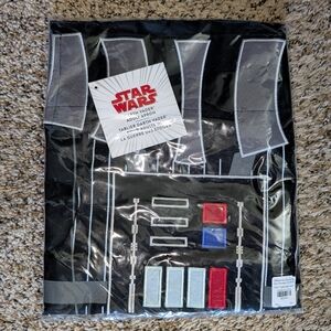 Williams Sonoma Star Wars Apron with Black and Gray